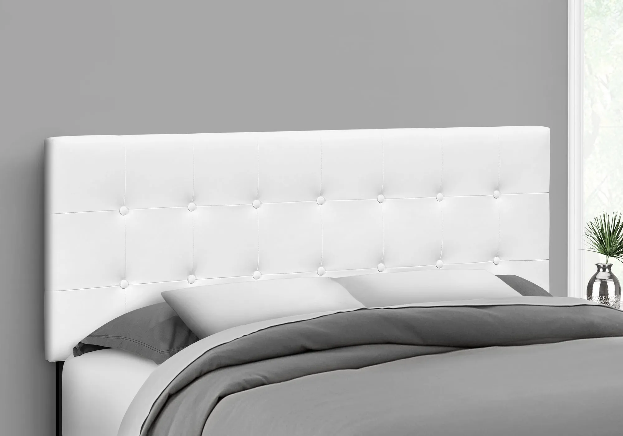 Bed - Queen Size / White Leather-Look Headboard Only