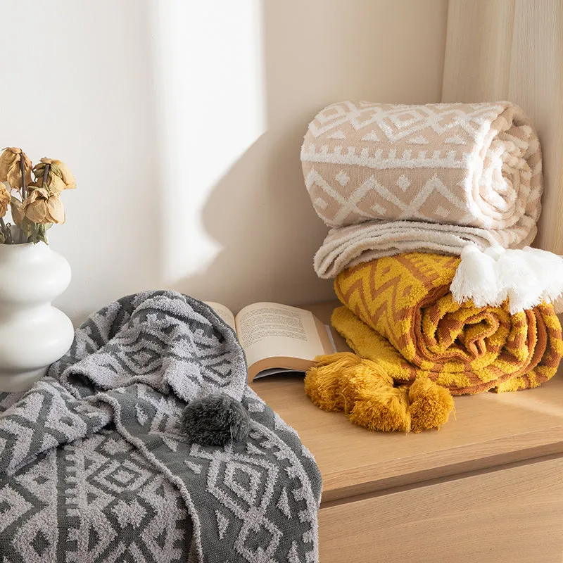 Bohemian-Style Half-Velvet Throw