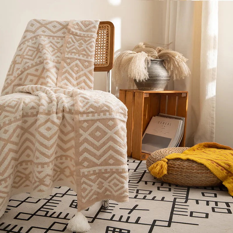 Bohemian-Style Half-Velvet Throw