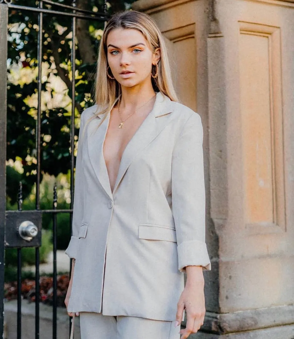 Charlie Suit