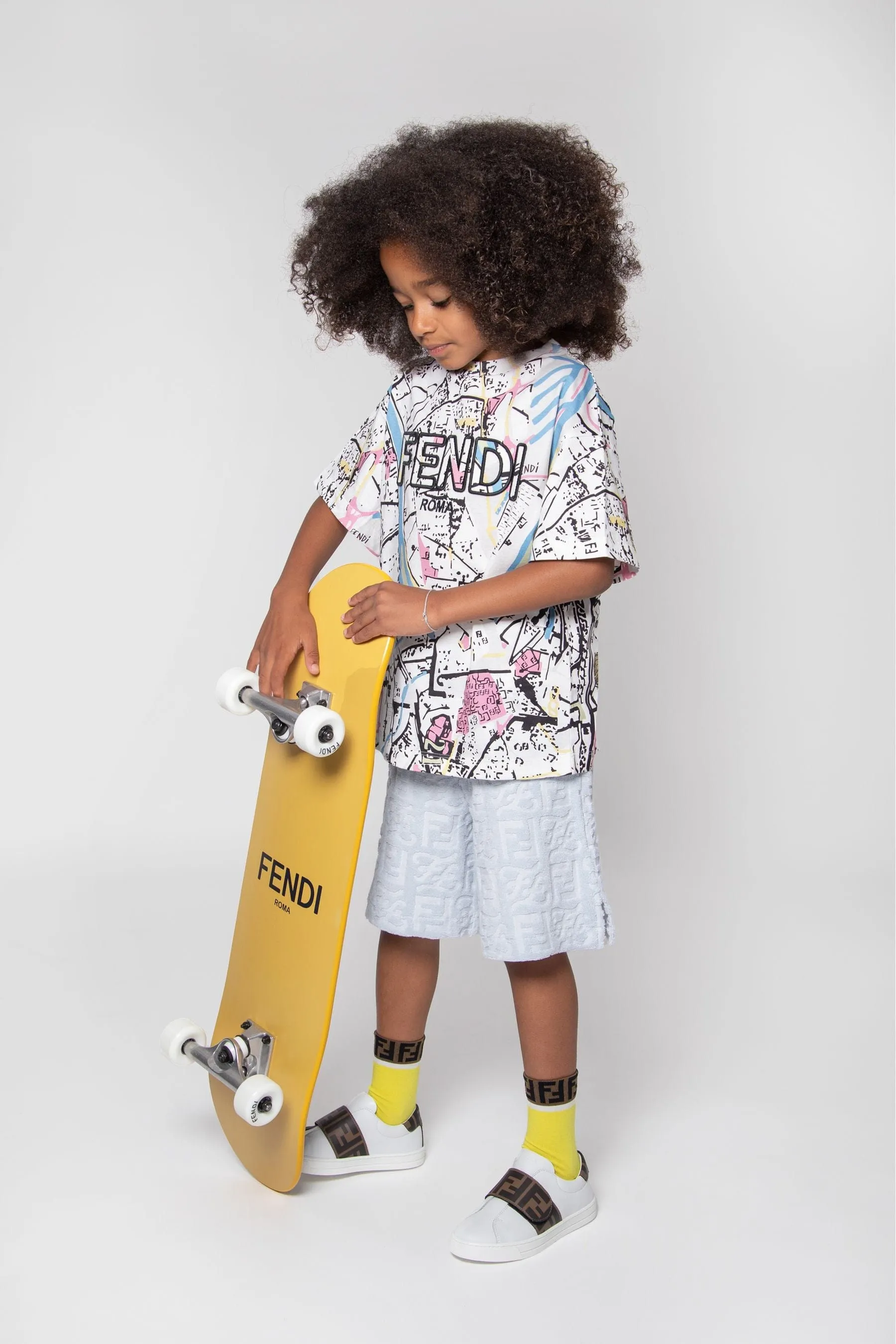 Fendi Unisex Logo Skateboard