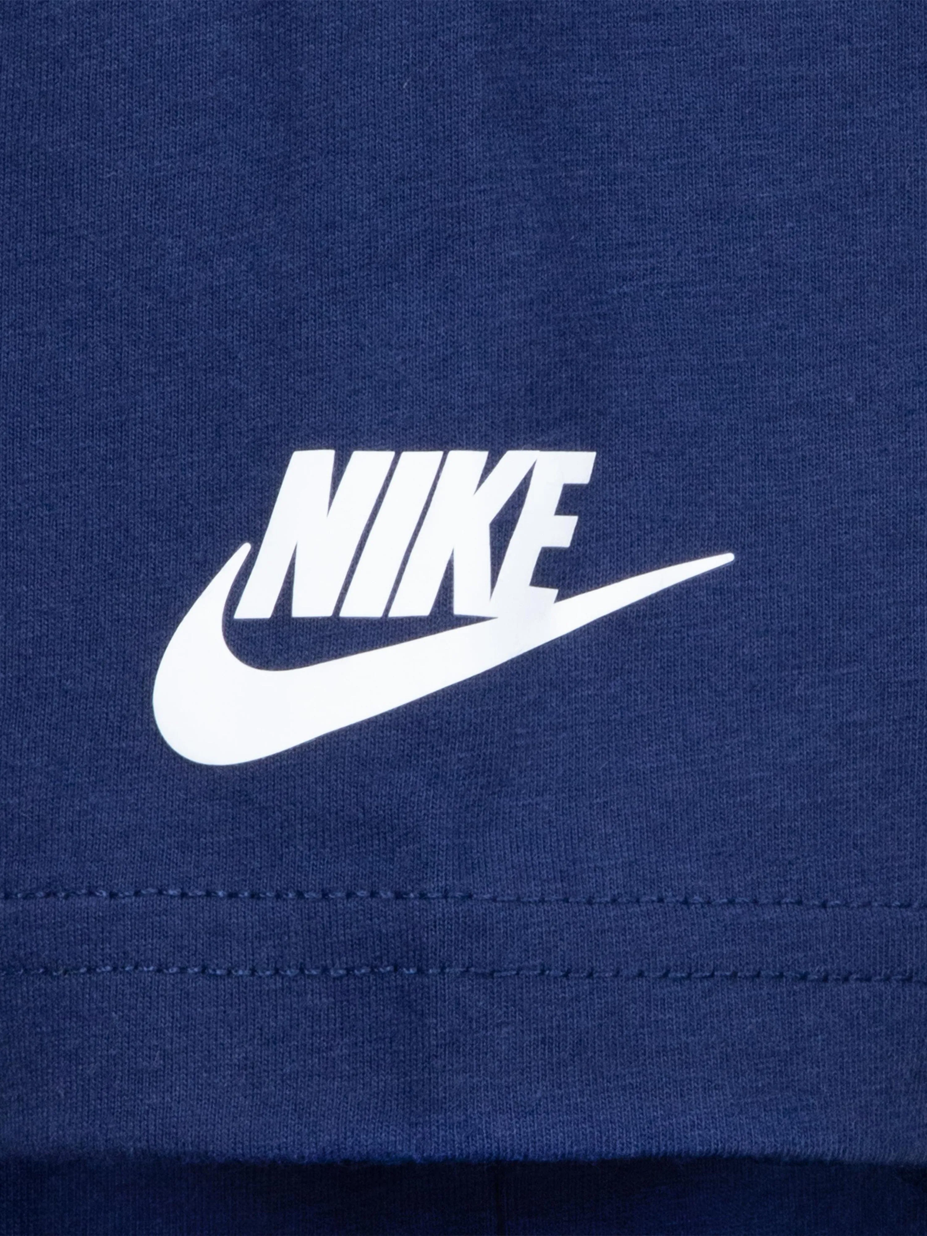 Nike Kids Club Seasonal Jersey T-Shirt in Navy