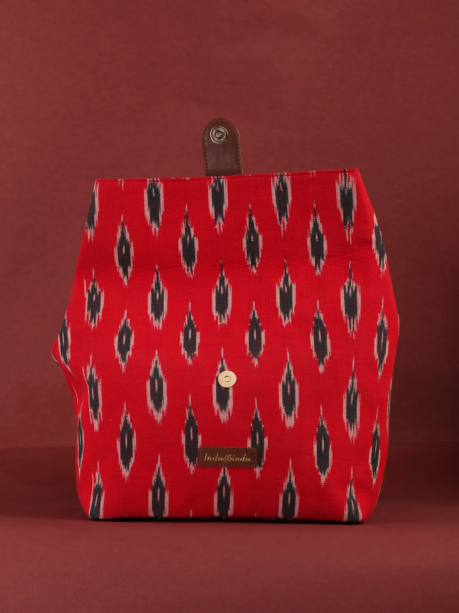 Red Black Fold Over Ikat Hand Bag - B0503