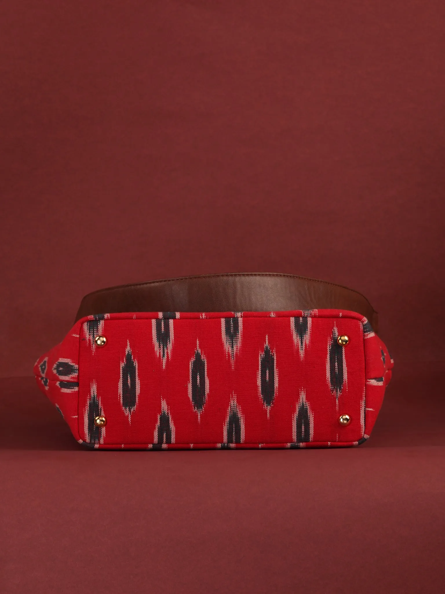 Red Black Fold Over Ikat Hand Bag - B0503