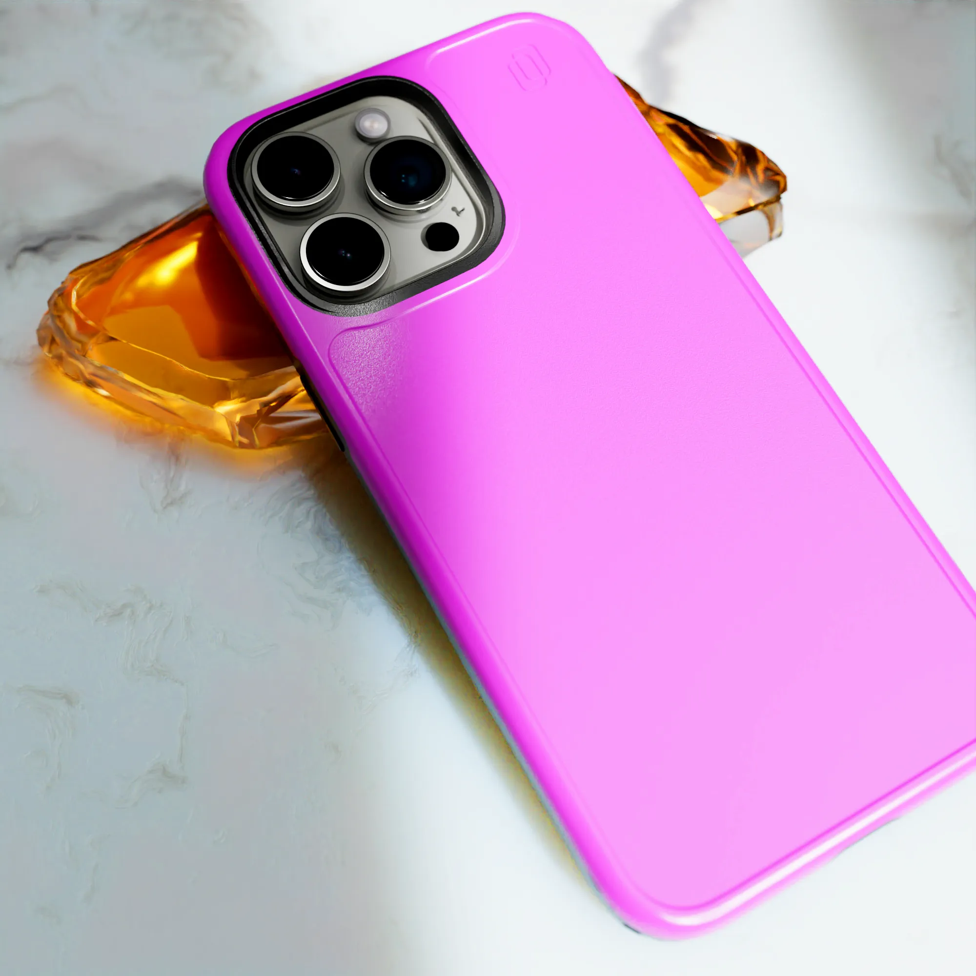 Shock-Absorbent Magsafe® Case for Apple iPhone 15 | Vivid Magenta | Fortitude Series