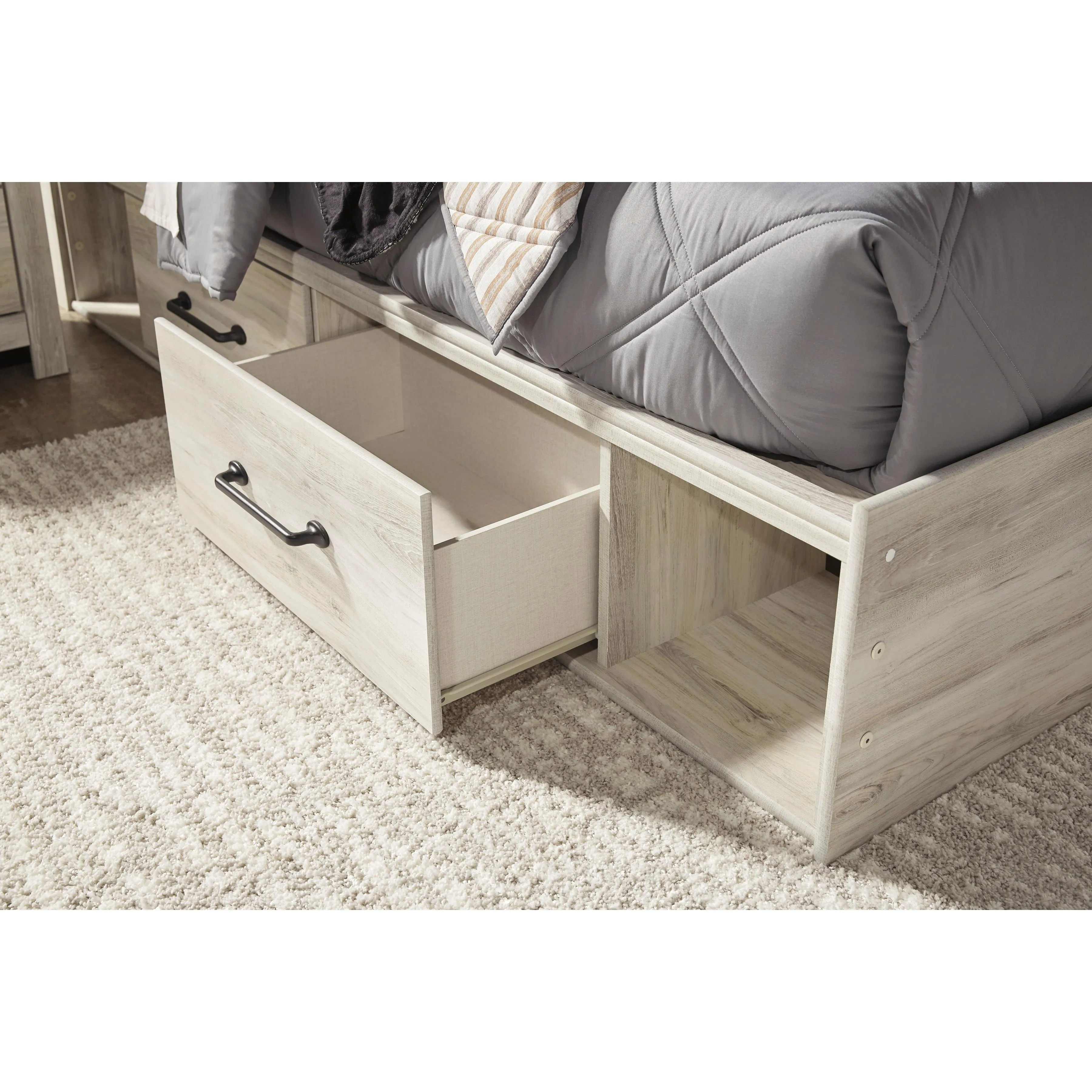 Signature Design by Ashley Cambeck B192B34 Full Panel Bed with 4 Storage Drawers