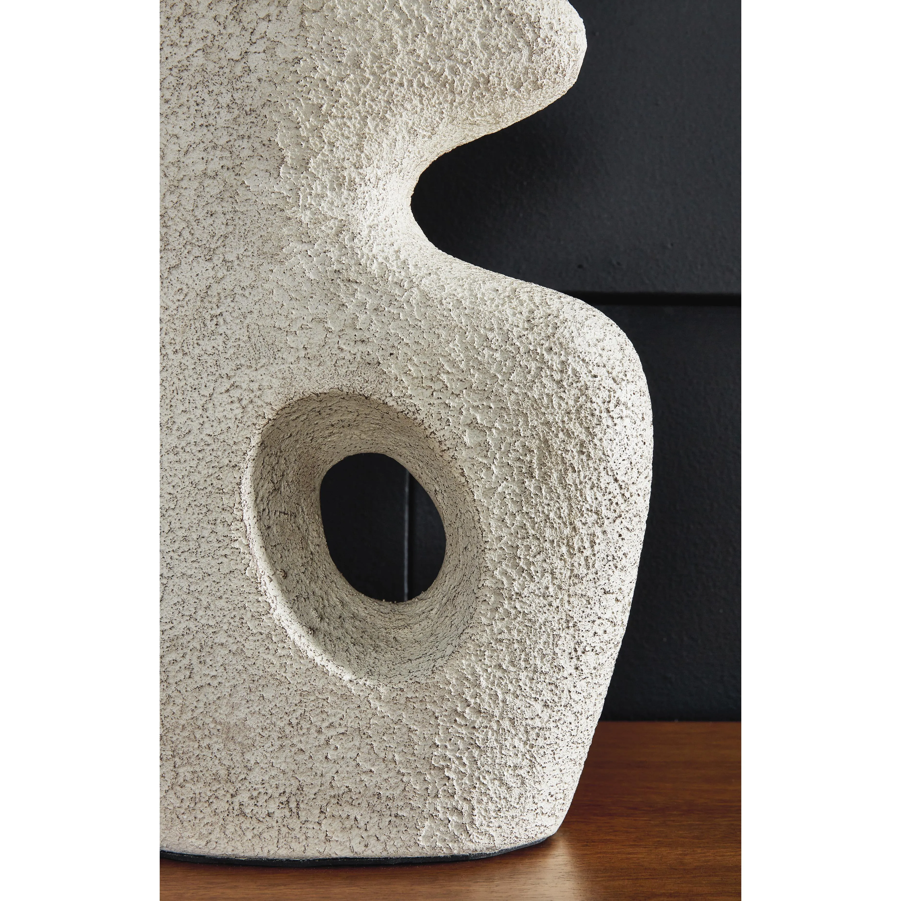 Signature Design by Ashley Chadrich Table Lamp L243664