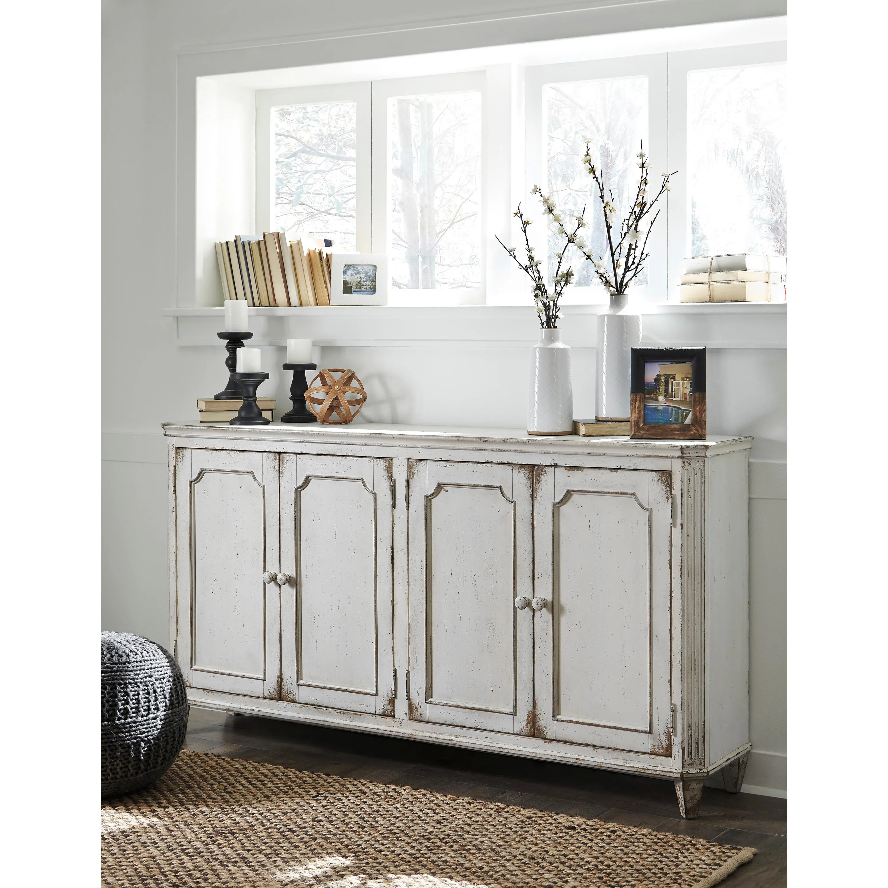 Signature Design by Ashley Mirimyn T505-560 Accent Cabinet